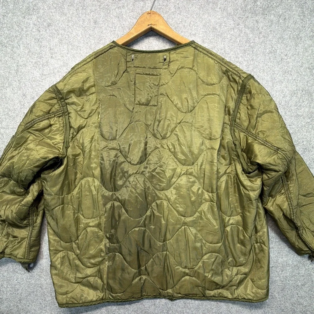 Vintage US Military Cold Weather M65 Field Coat Liner Size Large Woobie Green